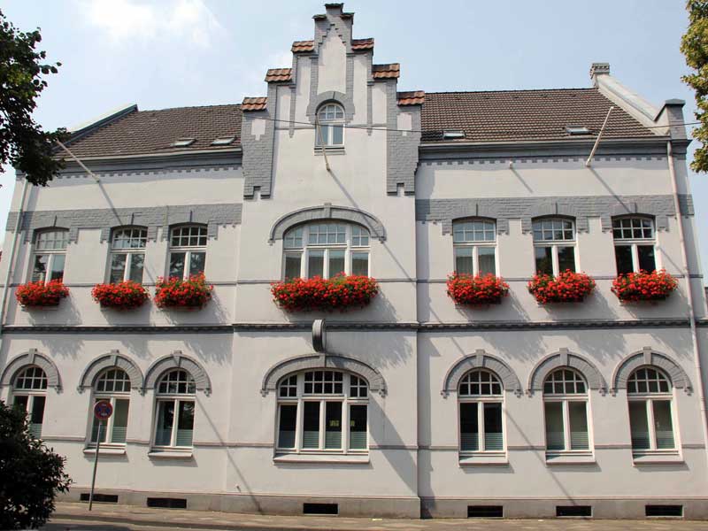 Foto des Rathauses in Büderich